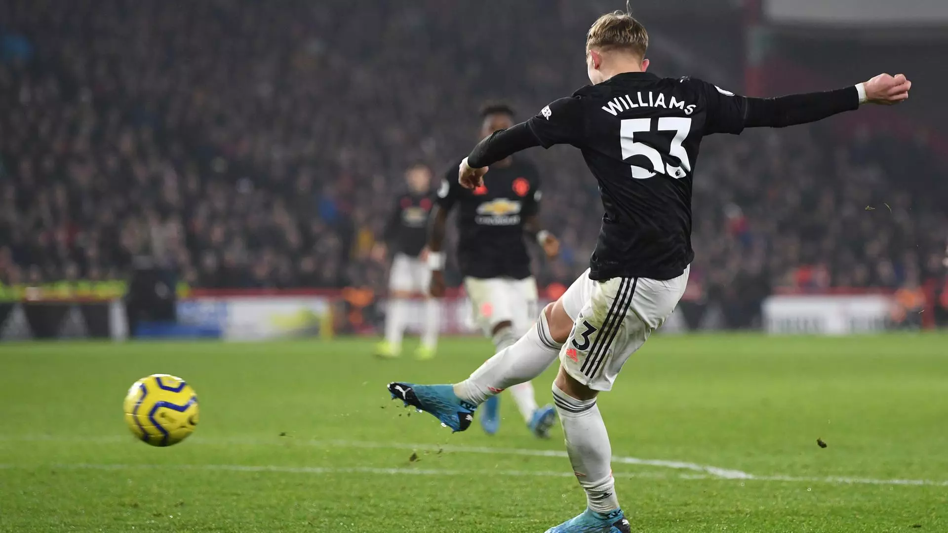 GOAL! Manchester United loanee Brandon Williams scores incredible goal for Ipswich Town